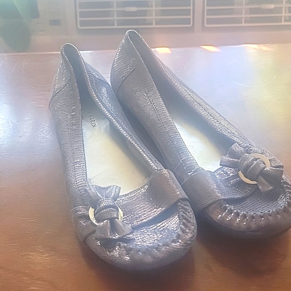 AK Anne Klein